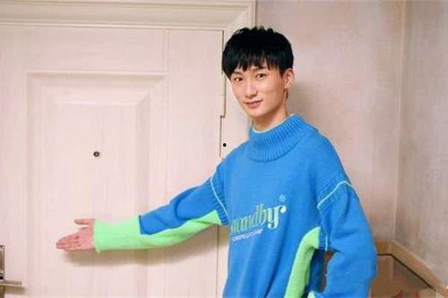 爱情公寓赵海棠人物背景,赵海棠的浪漫逆袭之路